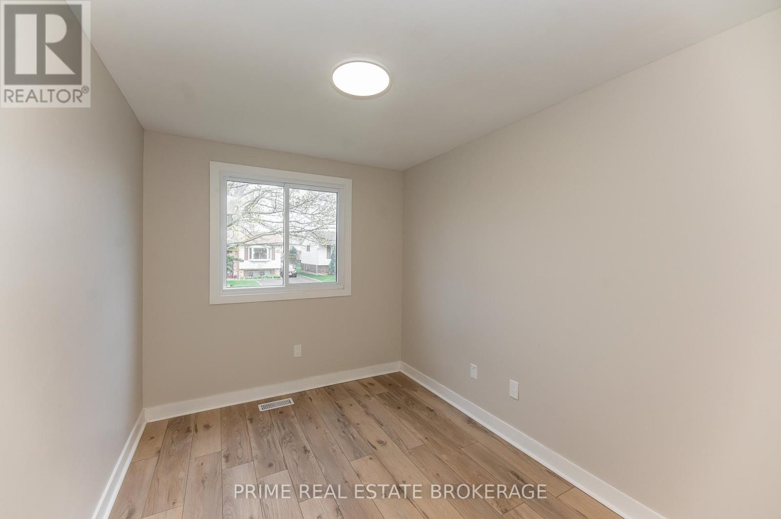 56 Leger Avenue, St. Thomas, Ontario  N5R 5P7 - Photo 21 - X13076554