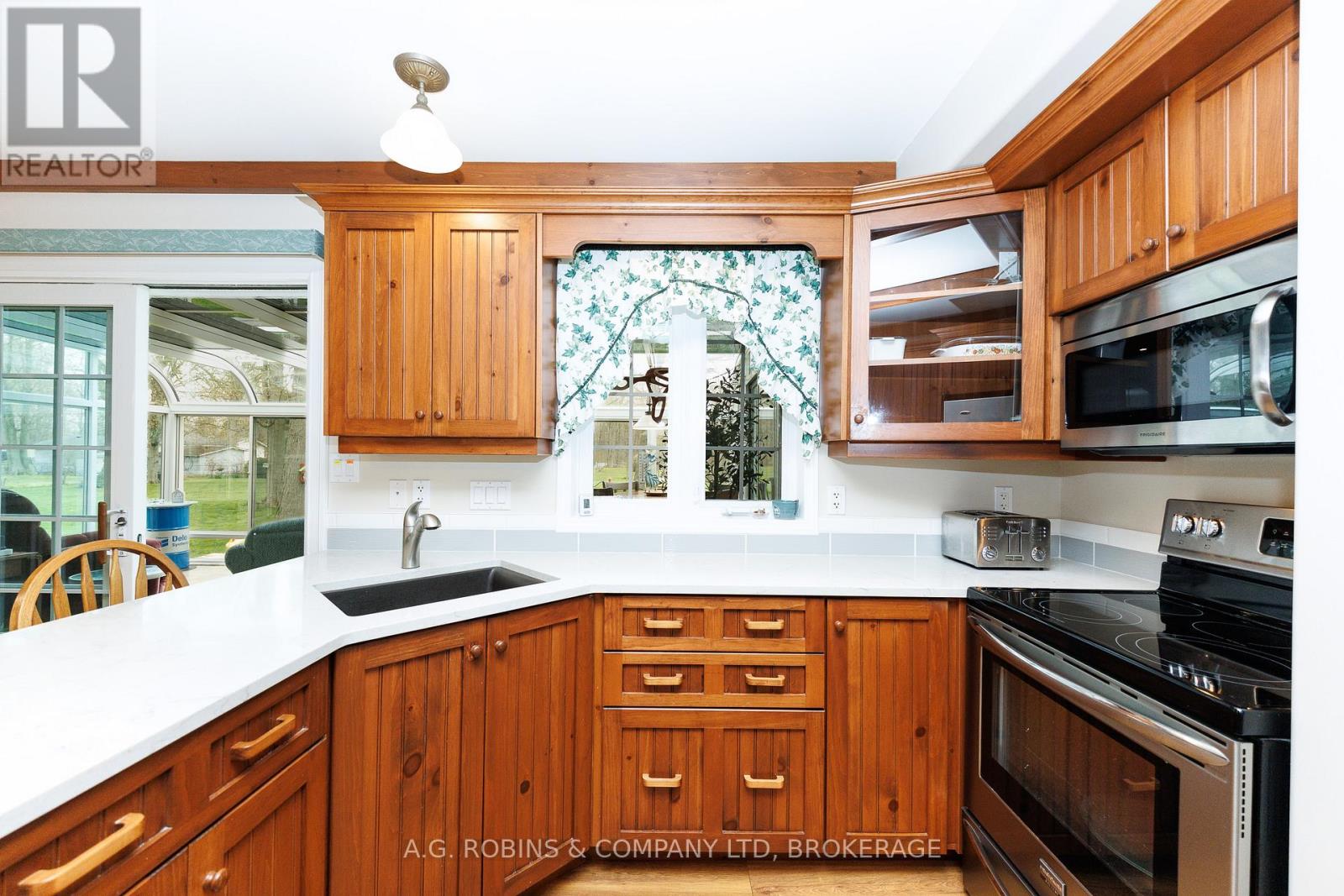 633 Wyldewood Road, Port Colborne, Ontario  L0S 1R0 - Photo 14 - X13076520