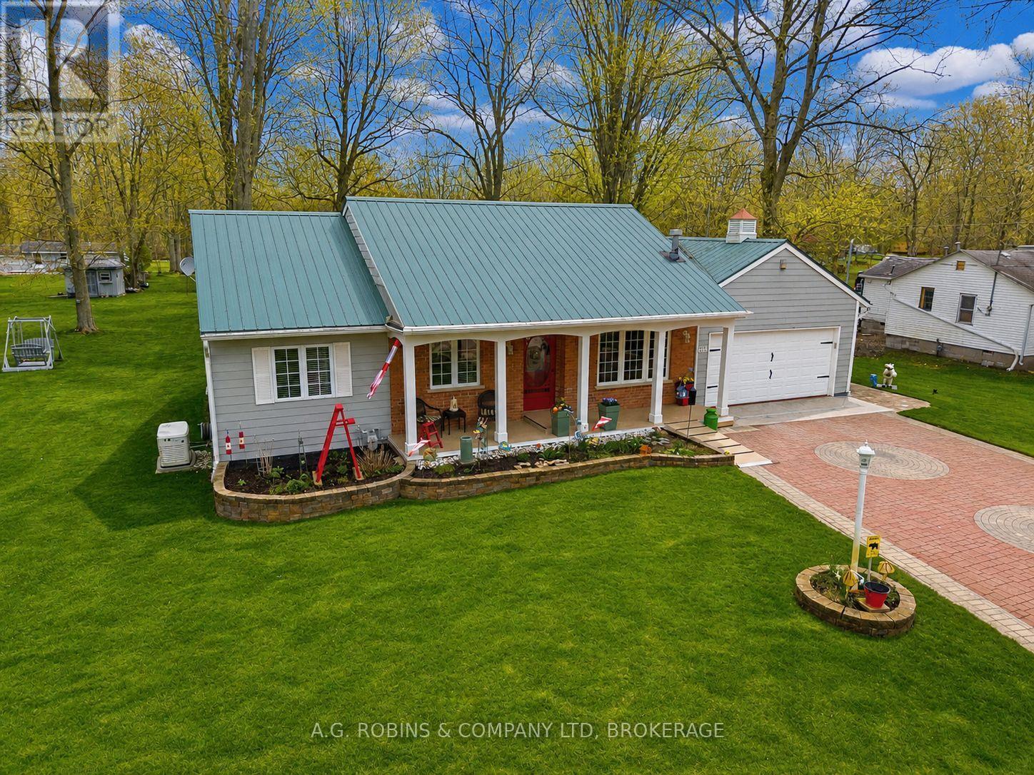 633 Wyldewood Road, Port Colborne, Ontario  L0S 1R0 - Photo 2 - X13076520