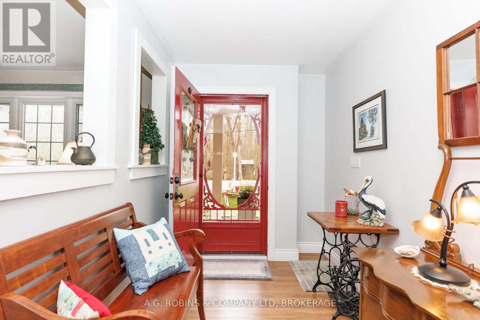 633 Wyldewood Road, Port Colborne, Ontario  L0S 1R0 - Photo 6 - X13076520