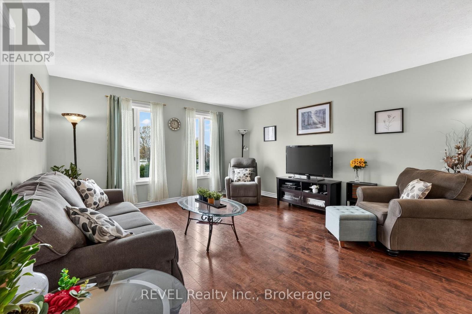 28 Vanjo Drive, Welland, Ontario  L3C 7B6 - Photo 7 - X13076542