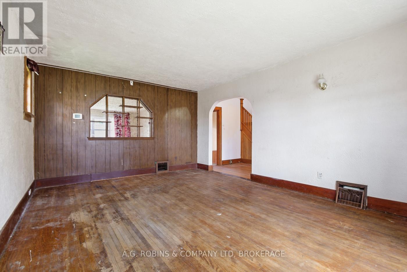 578 Southworth Street S, Welland, Ontario  L3B 1Z9 - Photo 12 - X13076578