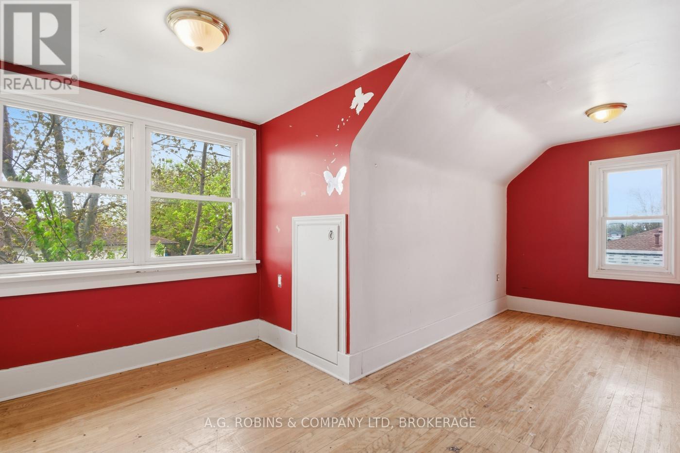 578 Southworth Street S, Welland, Ontario  L3B 1Z9 - Photo 19 - X13076578