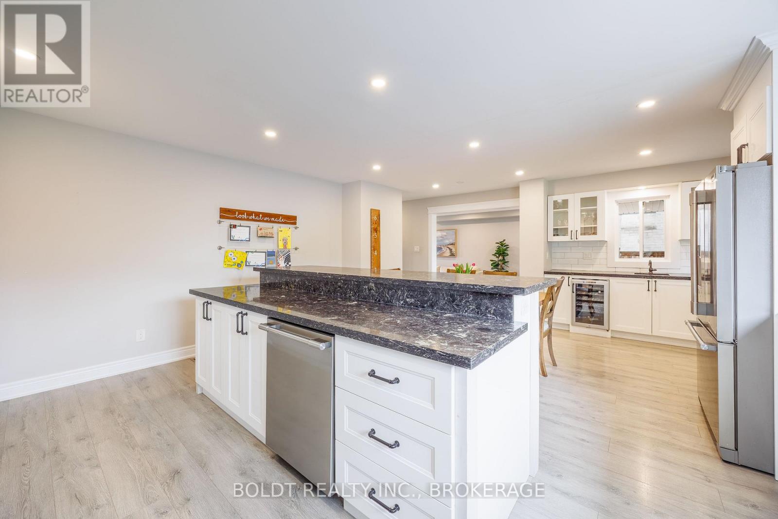 5080 Mantree Court, Lincoln, Ontario  L3J 0A8 - Photo 6 - X13076598