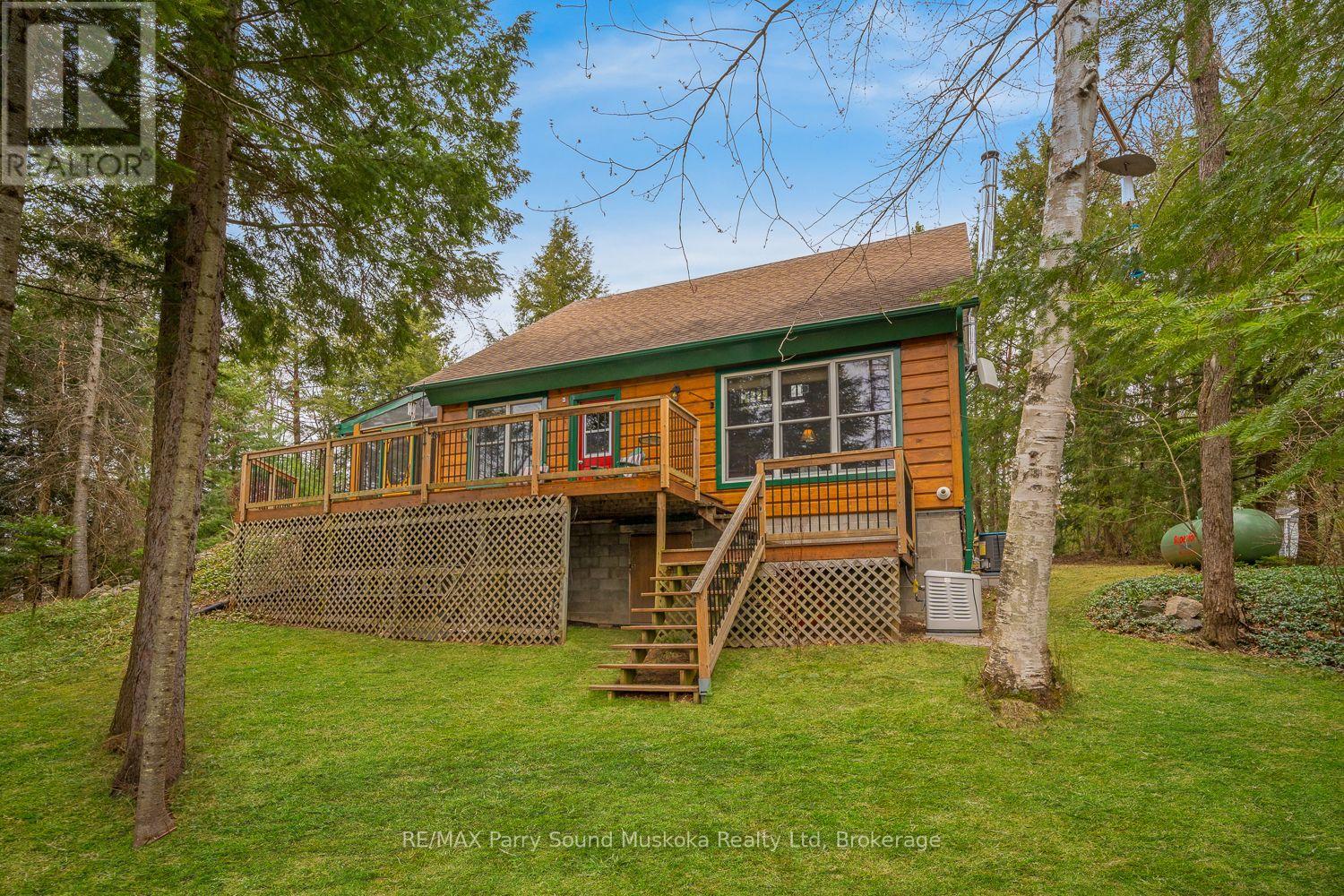 18 Smokey Road, Whitestone, Ontario  P0A 1G0 - Photo 2 - X13076586