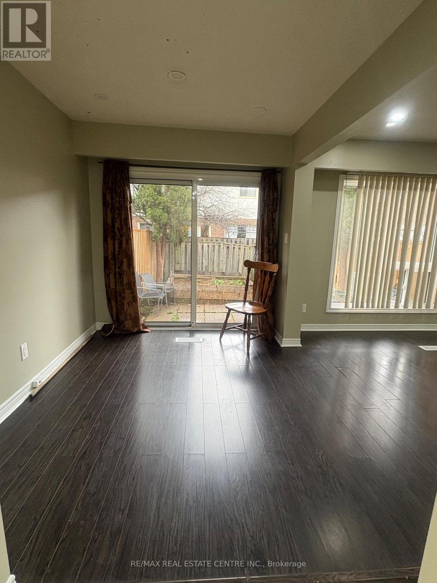 199 - 199 Baronwood Court, Brampton, Ontario  L6V 3H9 - Photo 7 - W13074192
