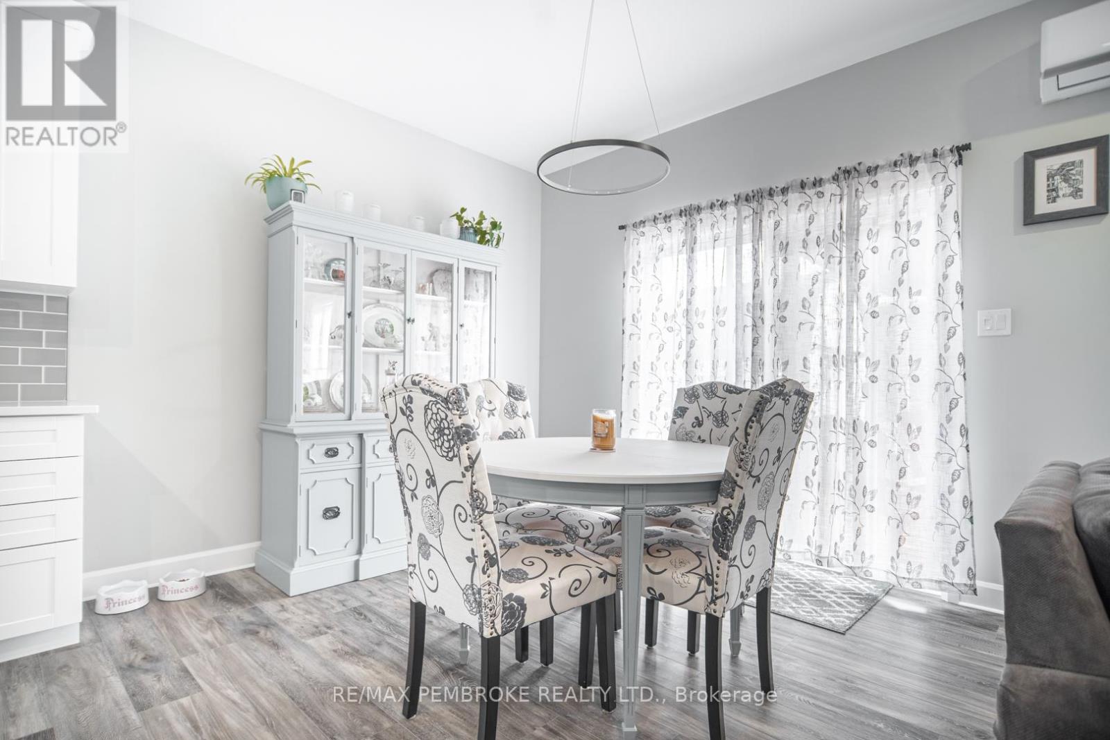 33 Durant Street, Petawawa, Ontario  K8H 0G3 - Photo 14 - X13076580