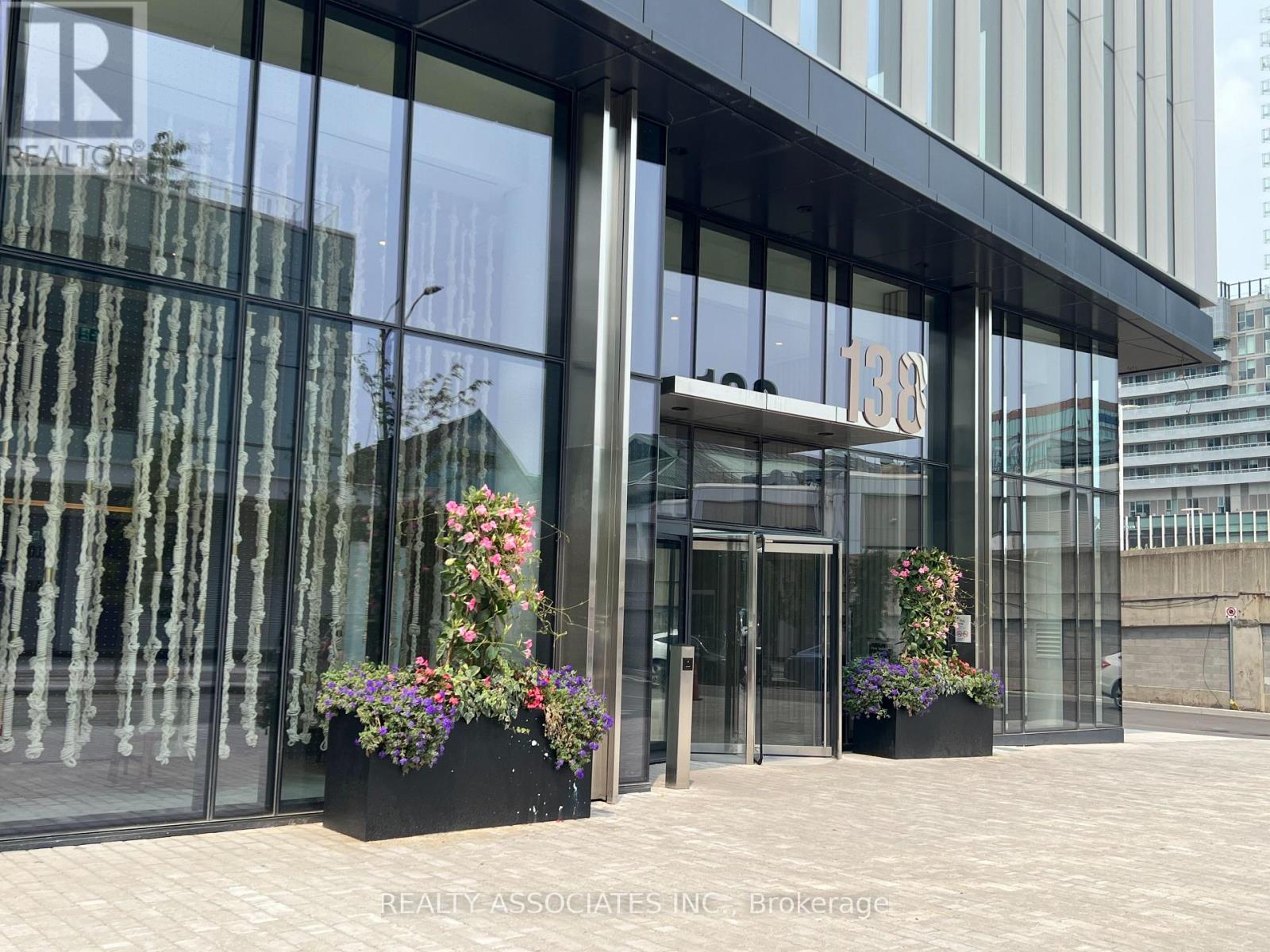 5305 - 138 Downes Street, Toronto, Ontario  M5E 0E4 - Photo 2 - C13076458