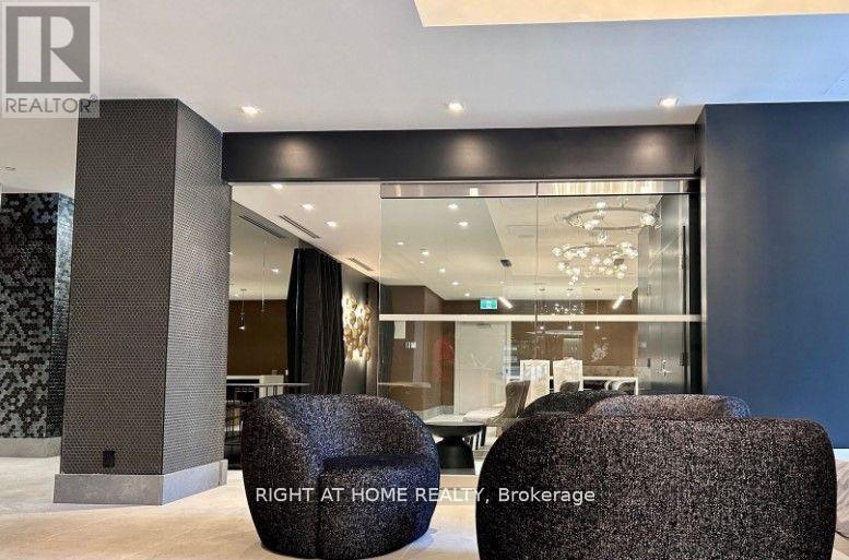 906 - 8 Widmer Street, Toronto, Ontario  M5V 0W6 - Photo 3 - C13076470
