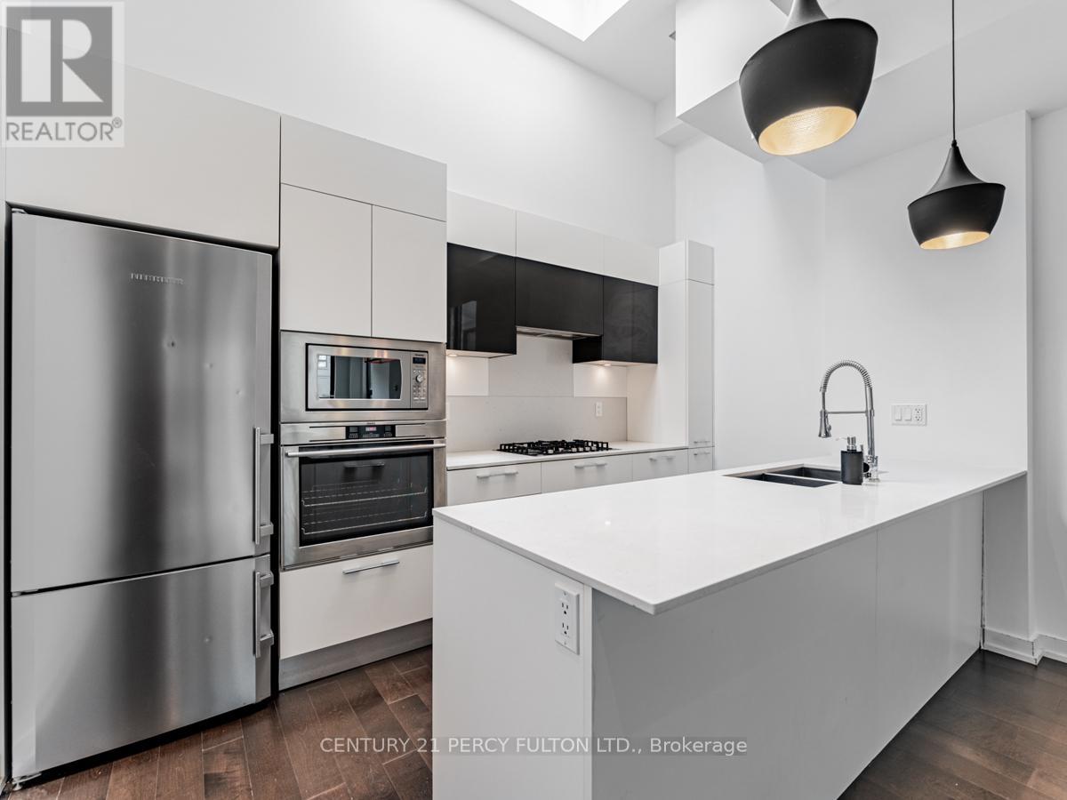 33 Achtman Lane, Toronto, Ontario  M6G 4C5 - Photo 12 - C13076490
