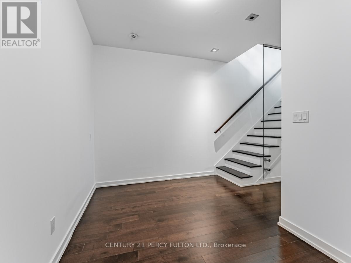 33 Achtman Lane, Toronto, Ontario  M6G 4C5 - Photo 27 - C13076490