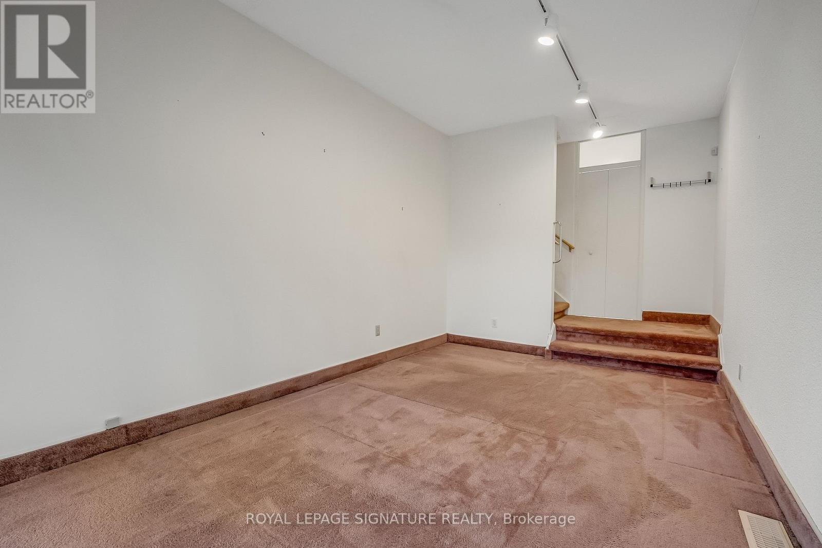 85 Three Valleys Drive, Toronto, Ontario  M3A 3B8 - Photo 14 - C13076596
