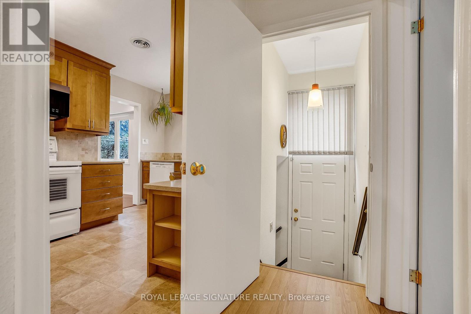 85 Three Valleys Drive, Toronto, Ontario  M3A 3B8 - Photo 23 - C13076596
