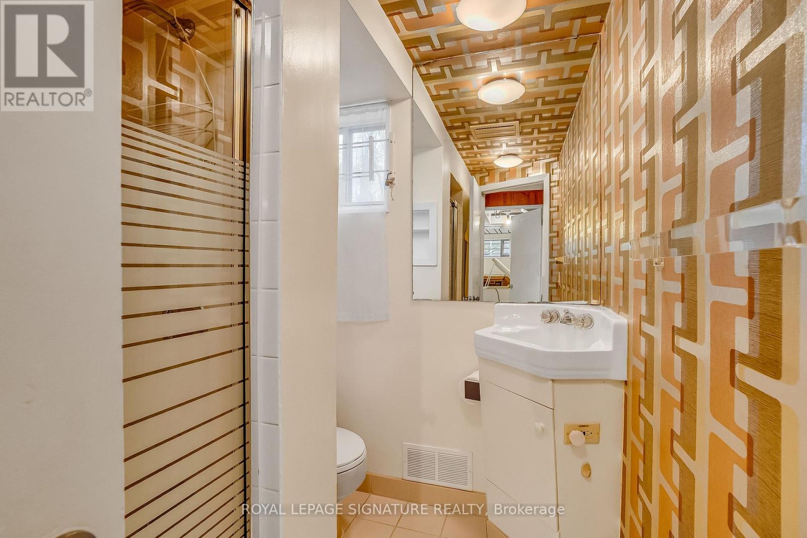 85 Three Valleys Drive, Toronto, Ontario  M3A 3B8 - Photo 36 - C13076596