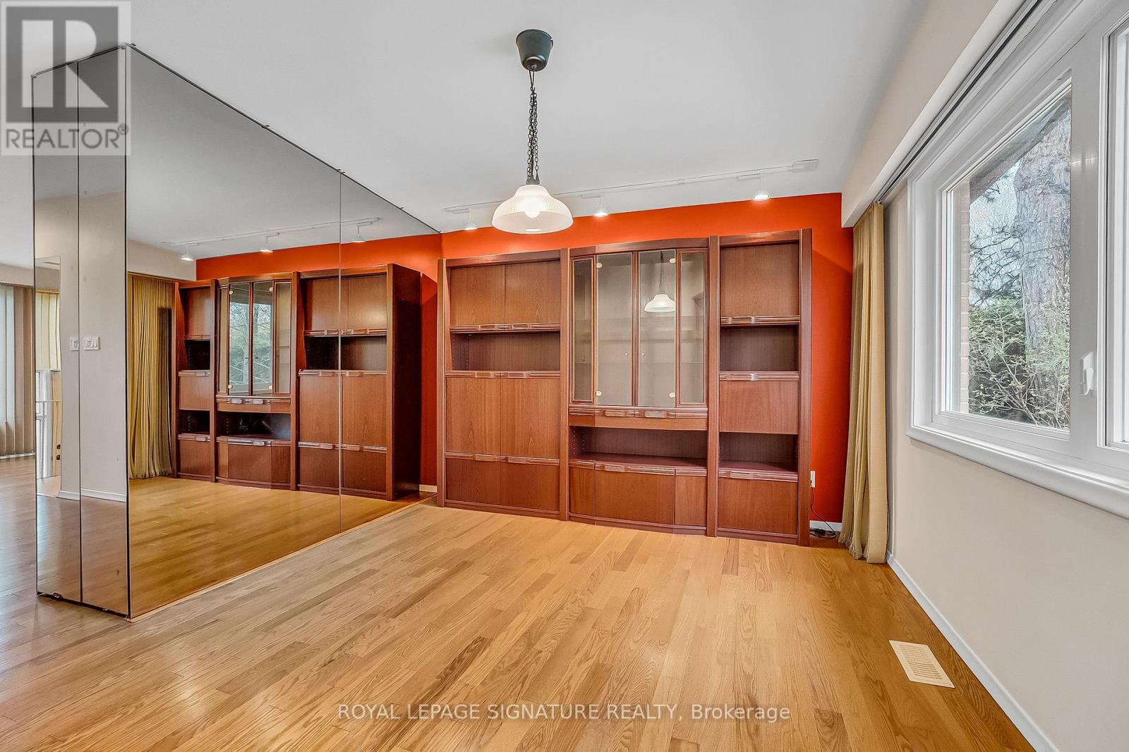 85 Three Valleys Drive, Toronto, Ontario  M3A 3B8 - Photo 8 - C13076596