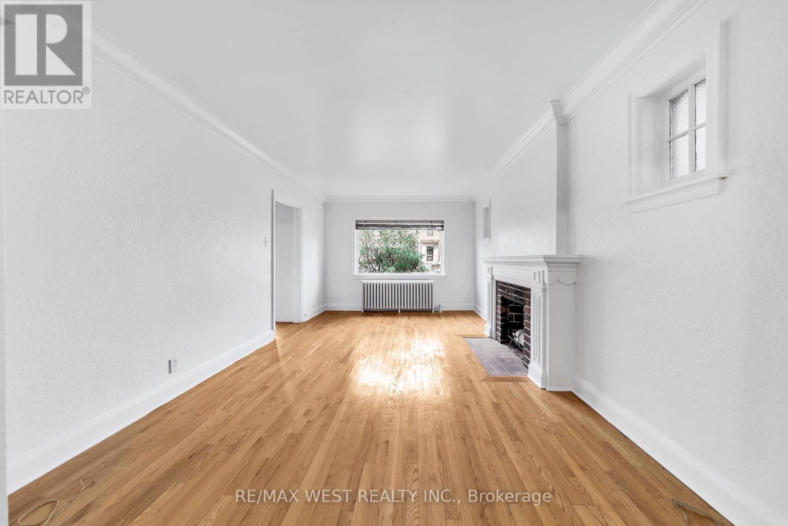 284 Fairlawn Avenue, Toronto, Ontario  M5M 1T1 - Photo 4 - C13076612