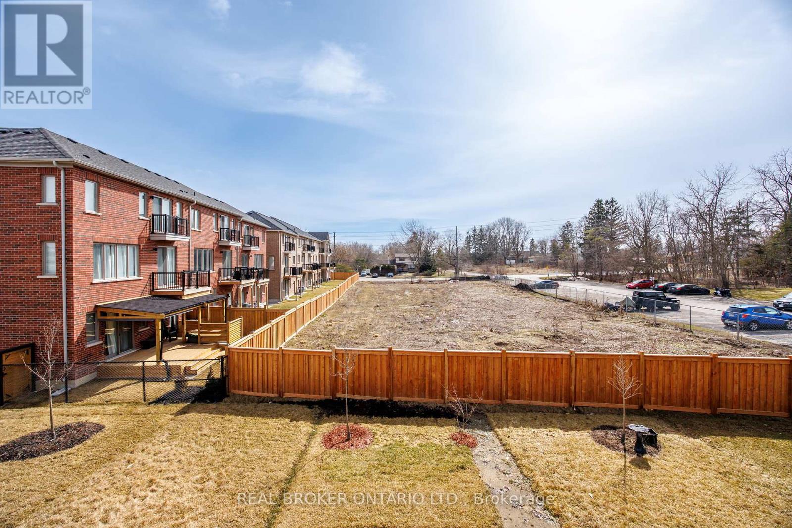 9 Nautical Way, Whitby, Ontario  L1N 0N2 - Photo 15 - E13076486