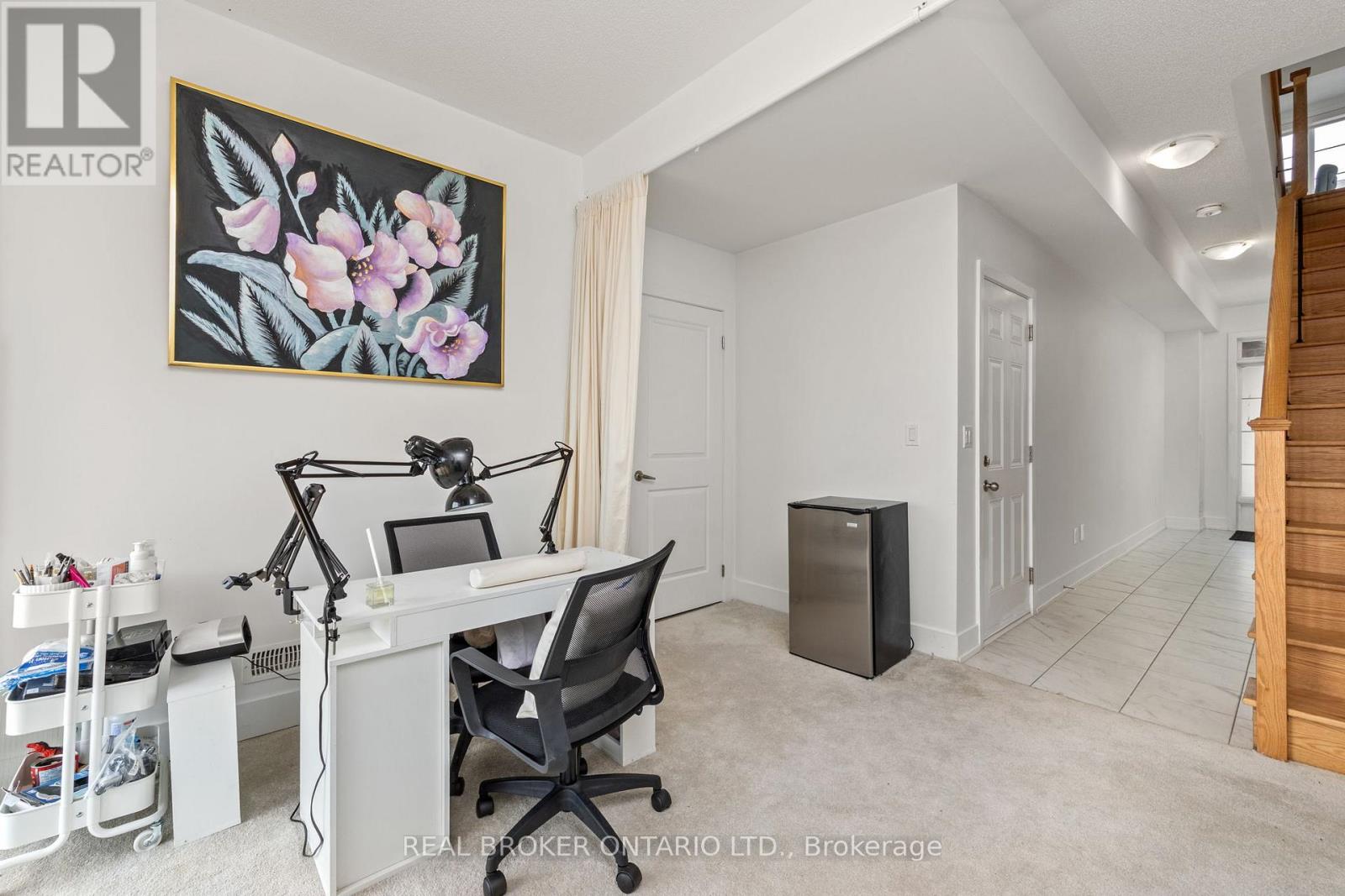 9 Nautical Way, Whitby, Ontario  L1N 0N2 - Photo 5 - E13076486