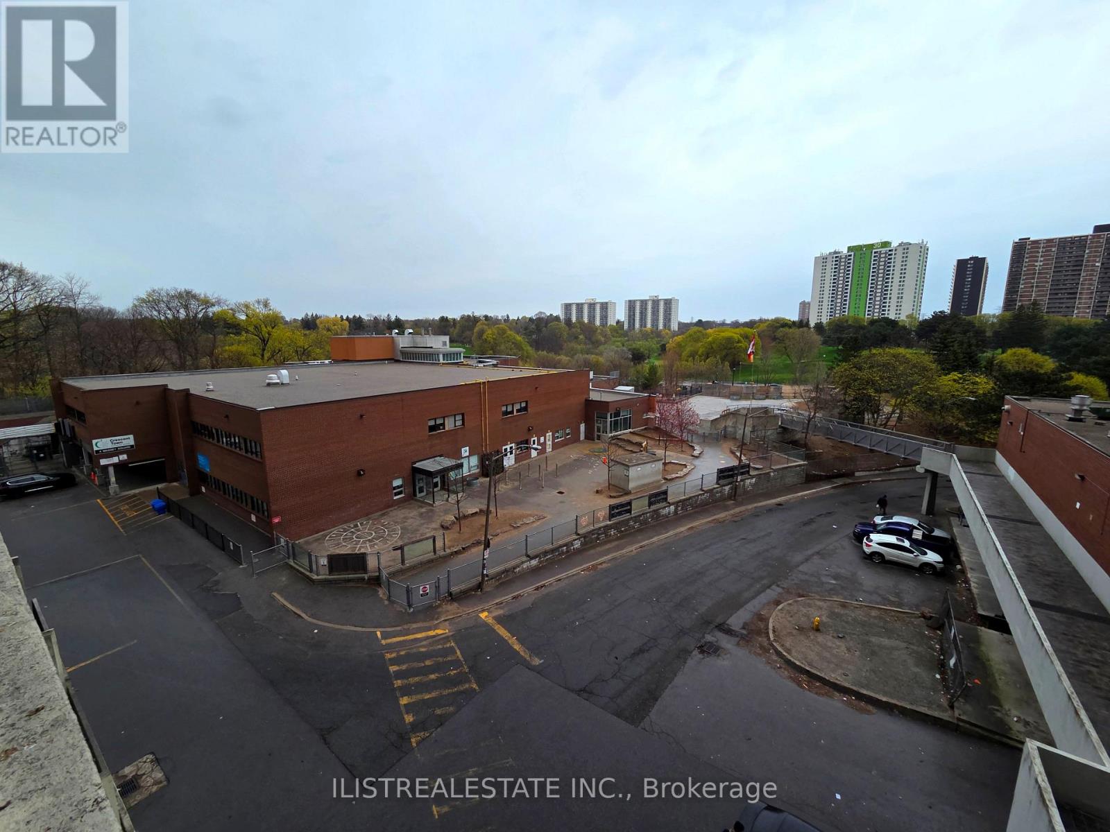 407 - 5 Massey Square, Toronto, Ontario  M4C 5L6 - Photo 10 - E13076492