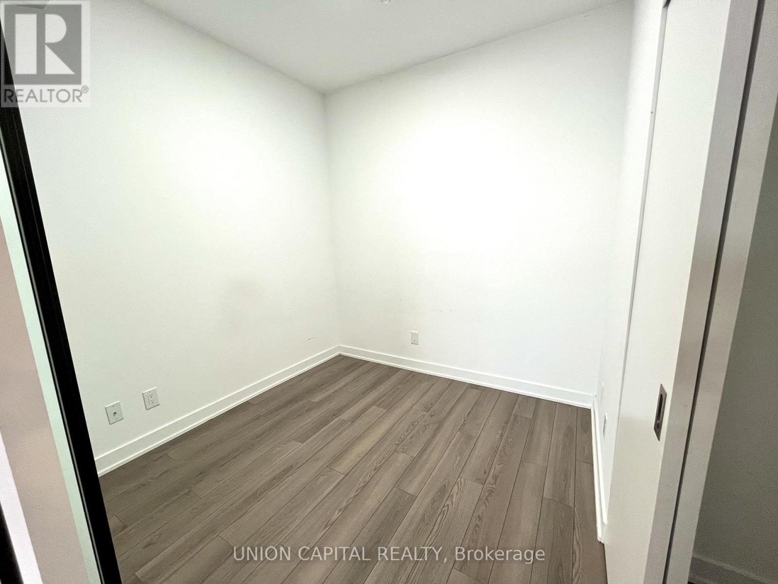 513 - 2799 Kingston Road, Toronto, Ontario  M1M 0E3 - Photo 12 - E13076602