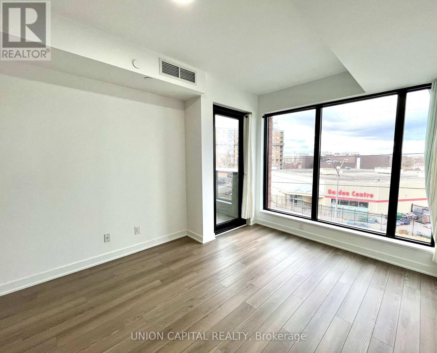 513 - 2799 Kingston Road, Toronto, Ontario  M1M 0E3 - Photo 7 - E13076602