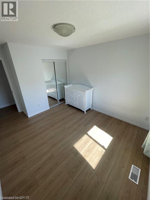 98 Udvari Crescent, Kitchener, Ontario  N2N 0A2 - Photo 18 - 40826587