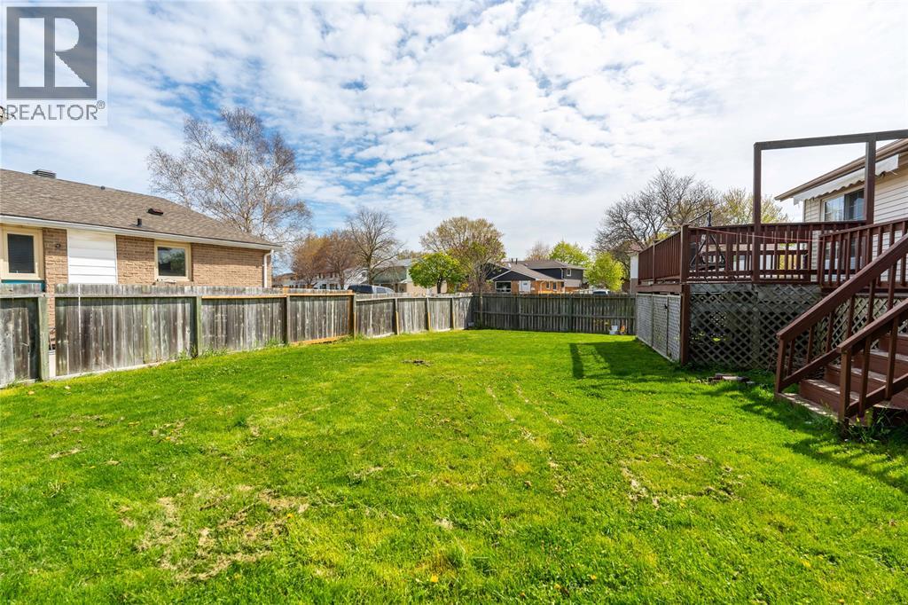 10 D'andrea Trail, Sarnia, Ontario  N7S 6H2 - Photo 37 - 26009902