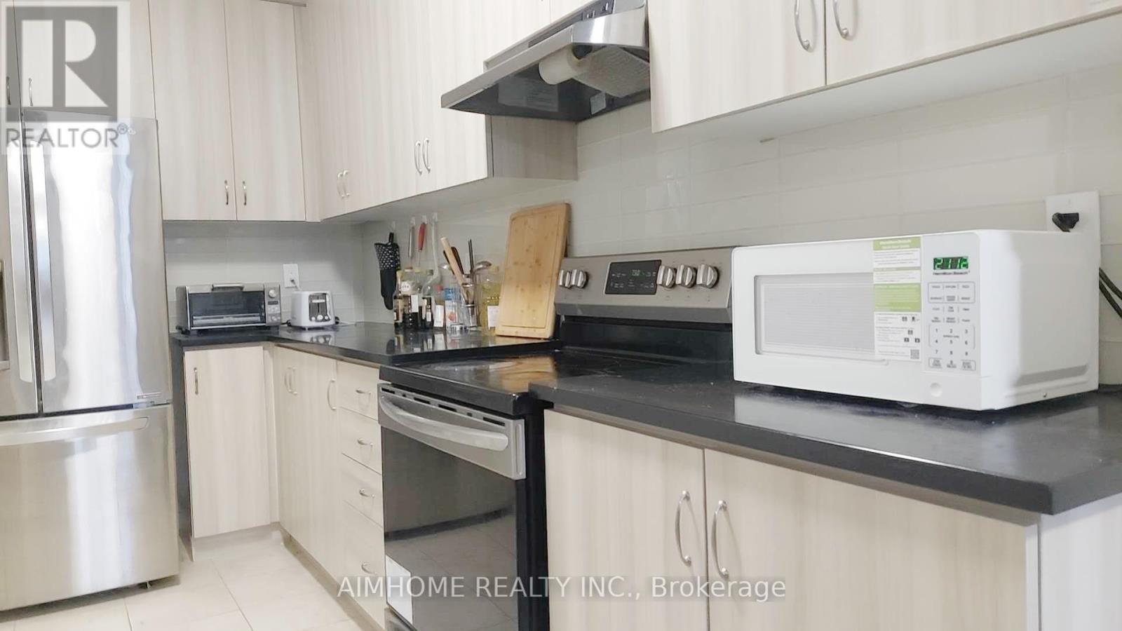 51 Frederick Wilson Avenue, Markham, Ontario  L6B 1N1 - Photo 4 - N13076526