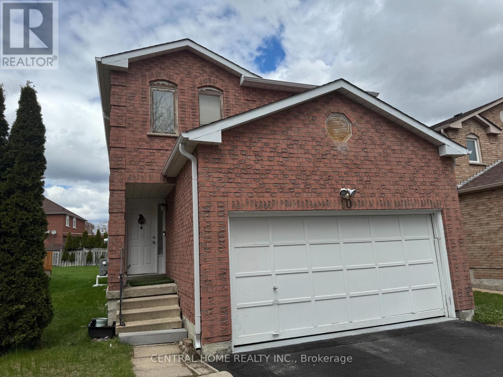 10 Cedarhurst Drive, Richmond Hill, Ontario  L4S 1B7 - Photo 2 - N13076600