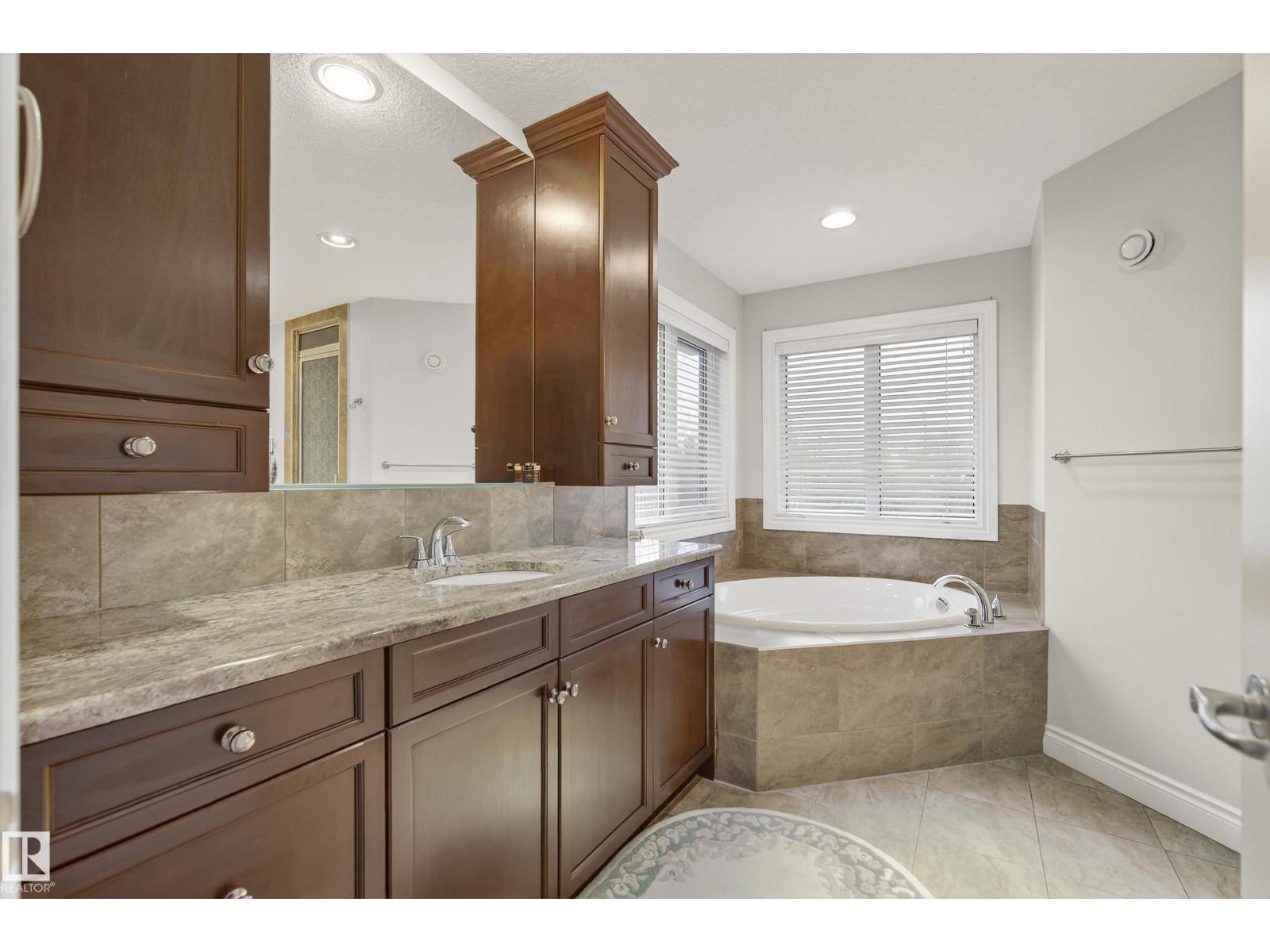 10309 Villa Av Nw, Edmonton, Alberta  T5N 3T8 - Photo 35 - E4485555