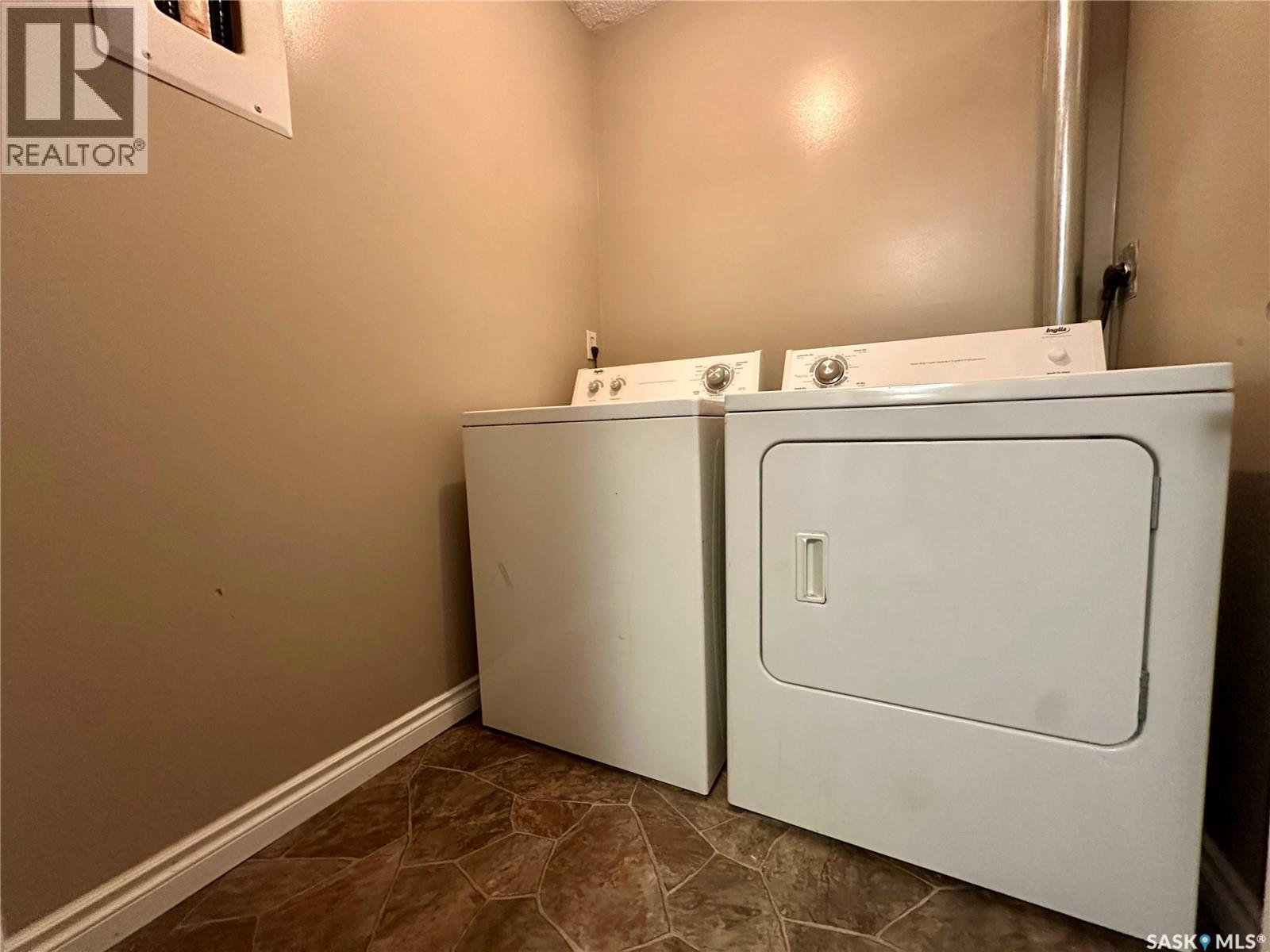 312 315 Tait Crescent, Saskatoon, Saskatchewan  S7H 5K6 - Photo 14 - SK034691