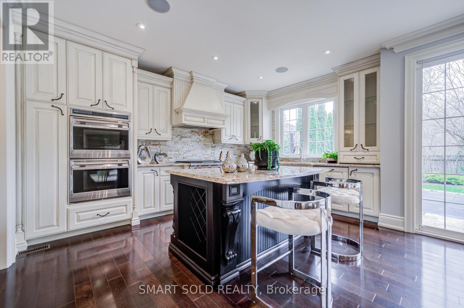 70 Hartfield Road, Toronto, Ontario  M9A 3E2 - Photo 13 - W13076456