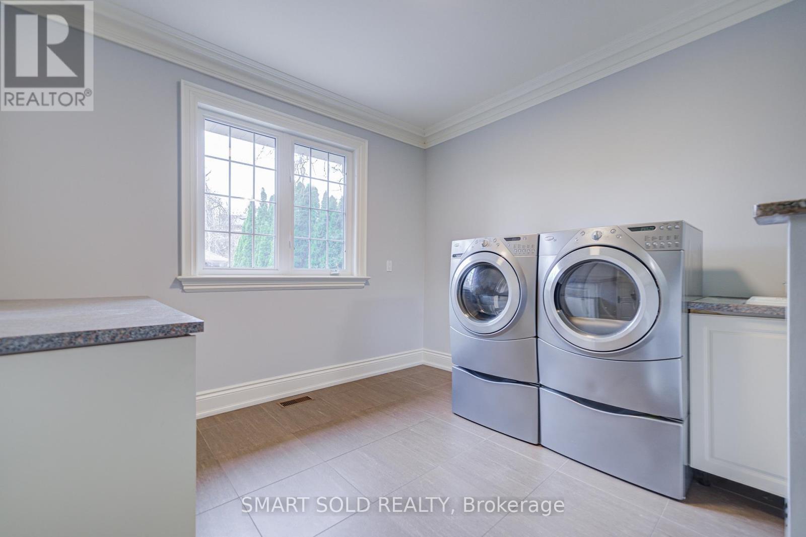 70 Hartfield Road, Toronto, Ontario  M9A 3E2 - Photo 36 - W13076456