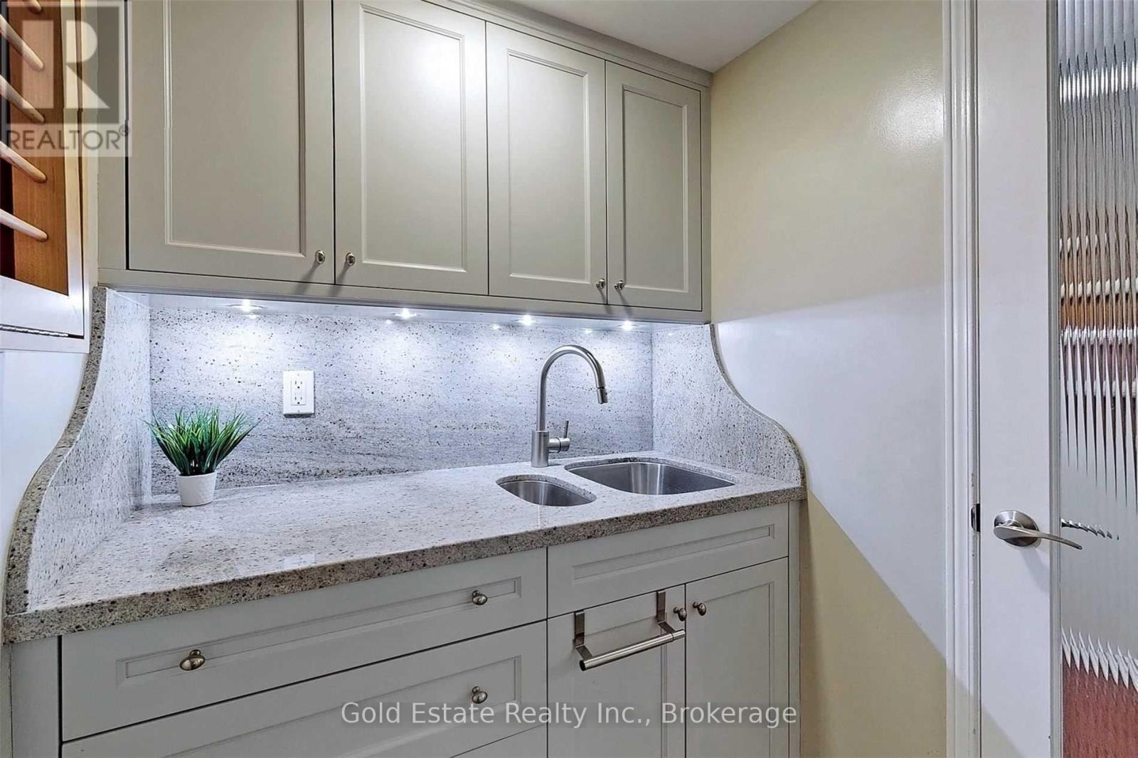 24 - 6950 Tenth Line, Mississauga, Ontario  L5N 6Y1 - Photo 28 - W13076464
