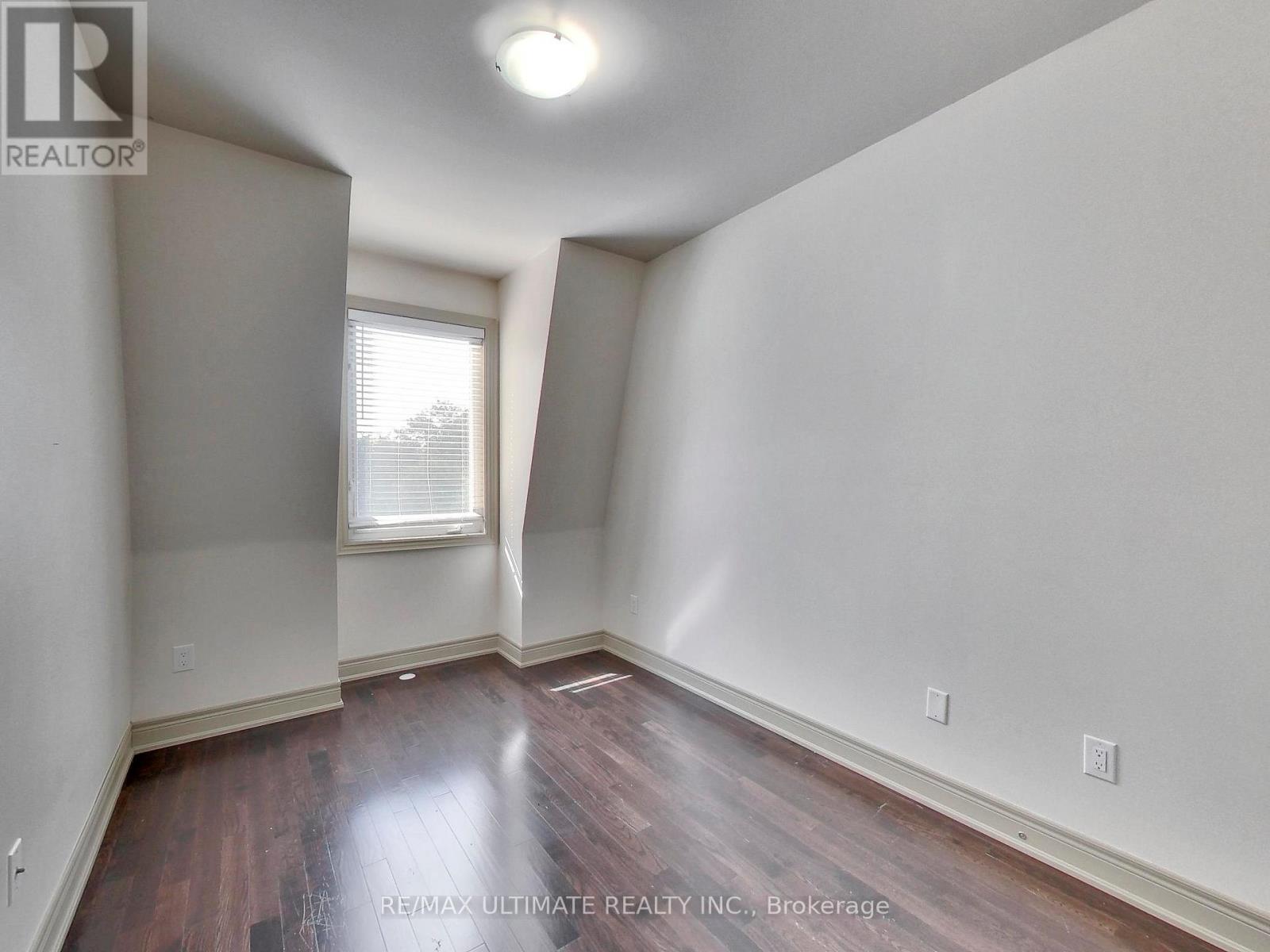 Upper - 62 Monclova Road, Toronto, Ontario  M3M 0A6 - Photo 27 - W13076474