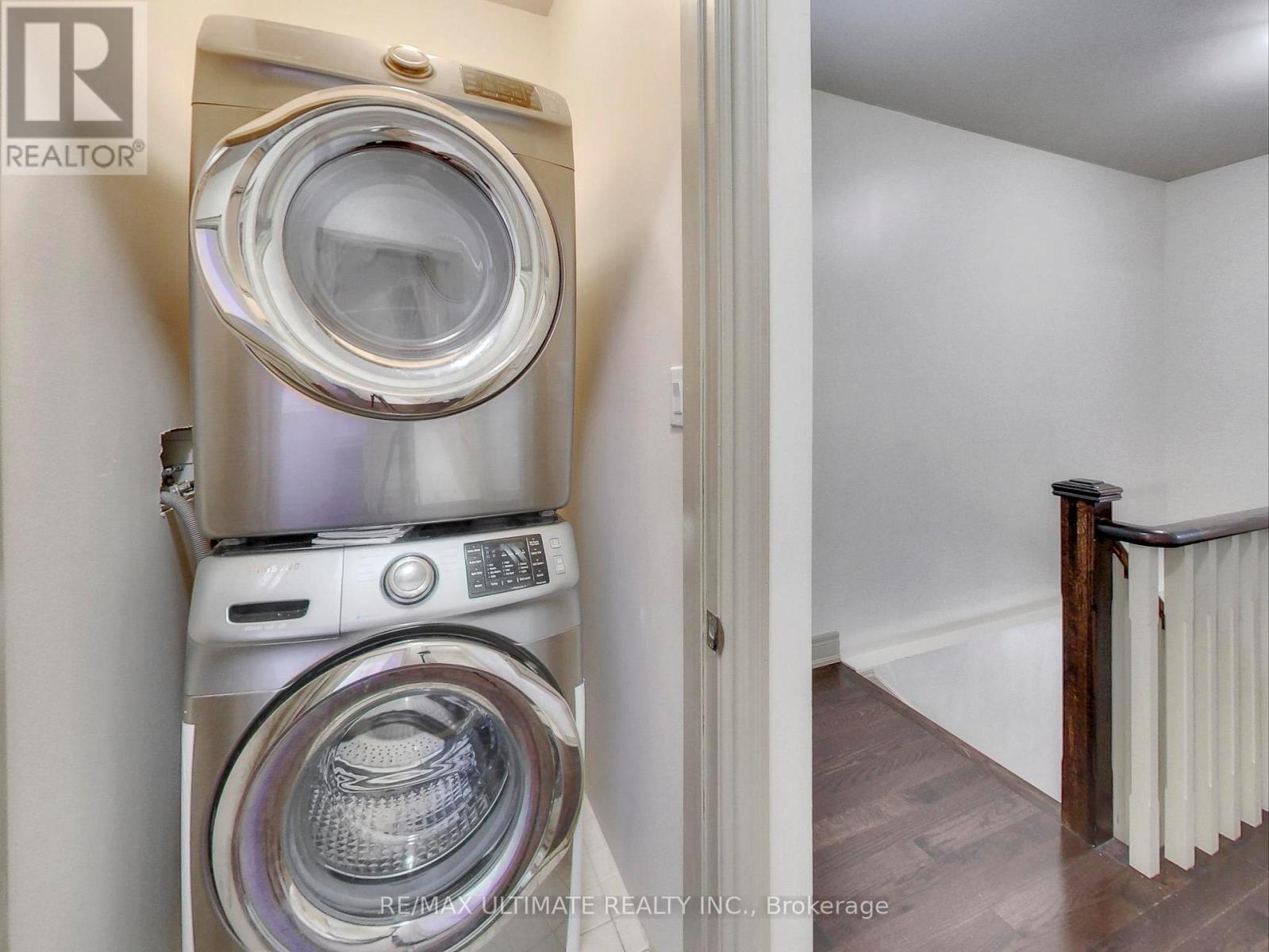 Upper - 62 Monclova Road, Toronto, Ontario  M3M 0A6 - Photo 30 - W13076474