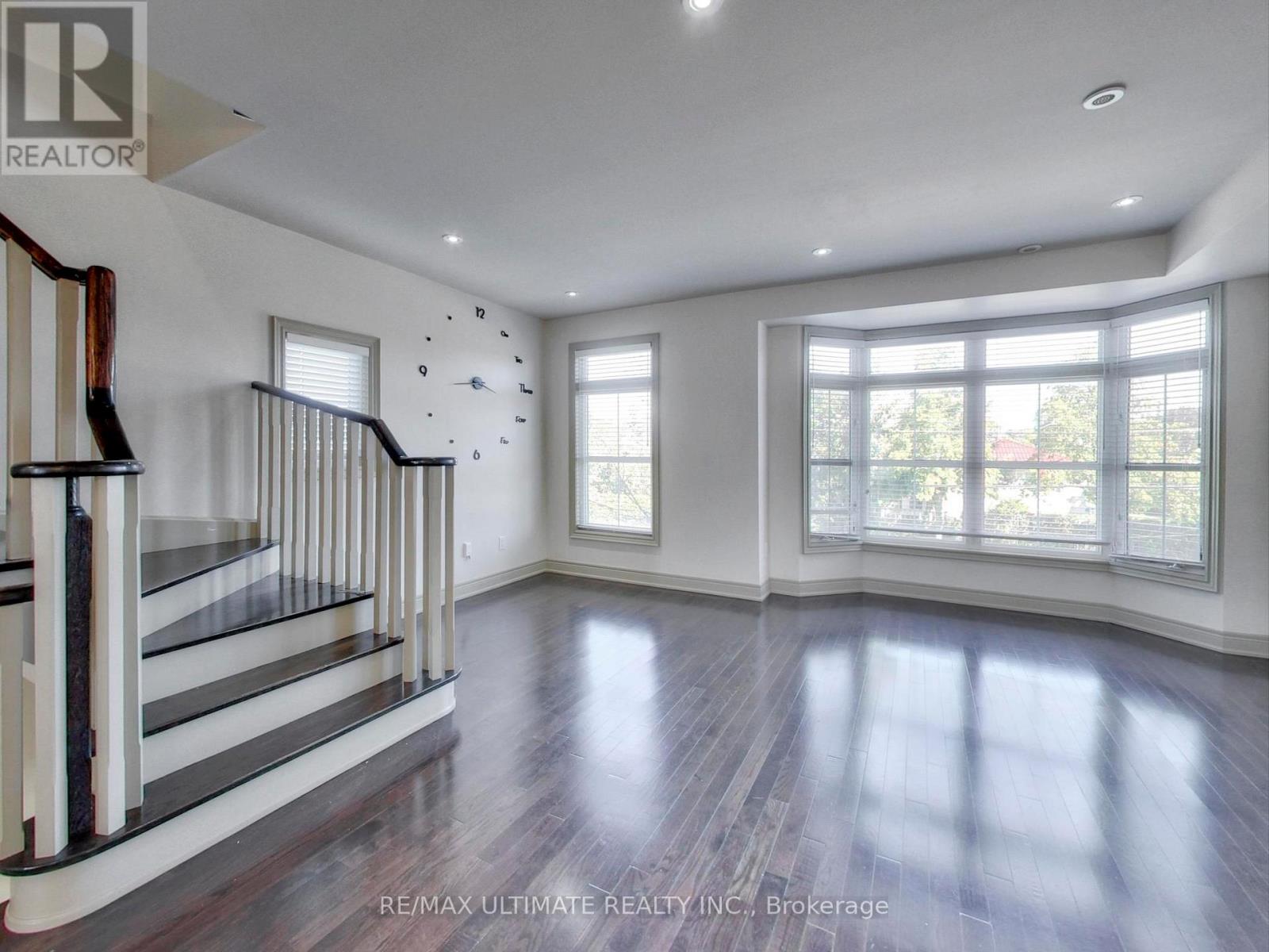 Upper - 62 Monclova Road, Toronto, Ontario  M3M 0A6 - Photo 6 - W13076474