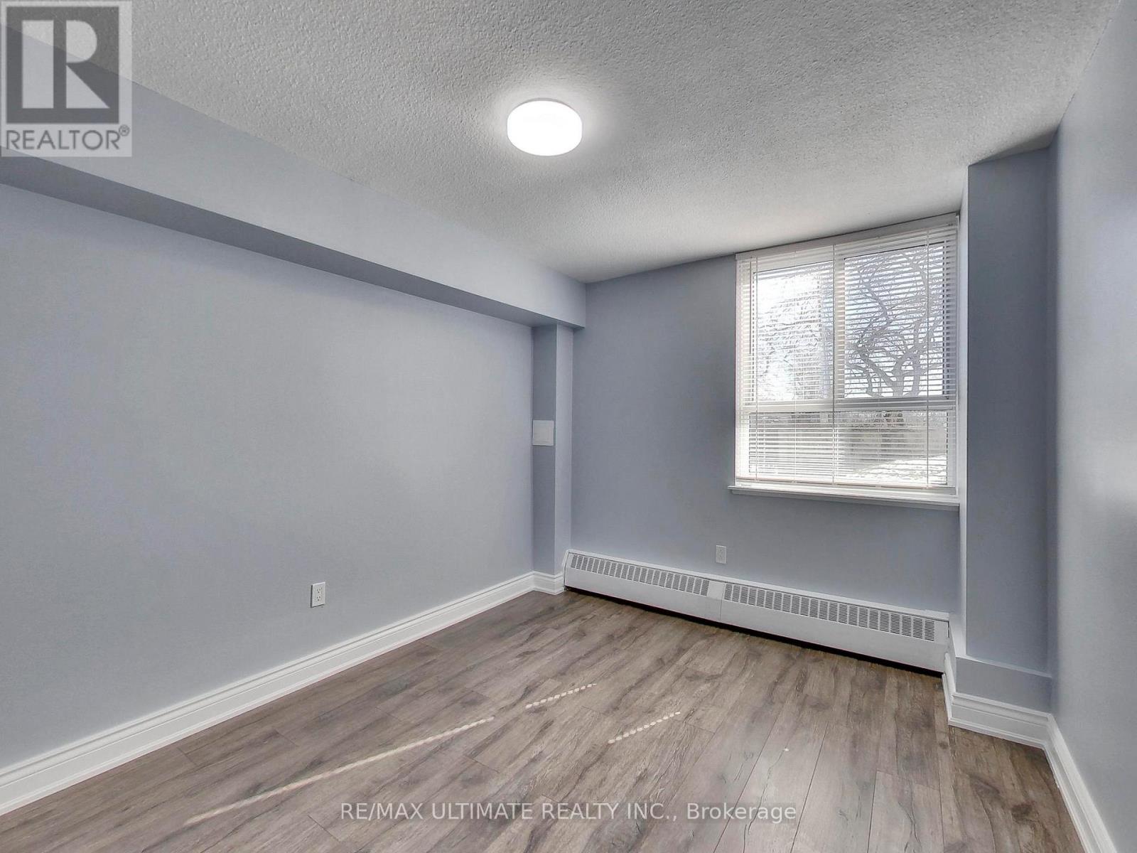 110 - 541 Blackthorn Avenue, Toronto, Ontario  M6M 5A6 - Photo 19 - W13076476