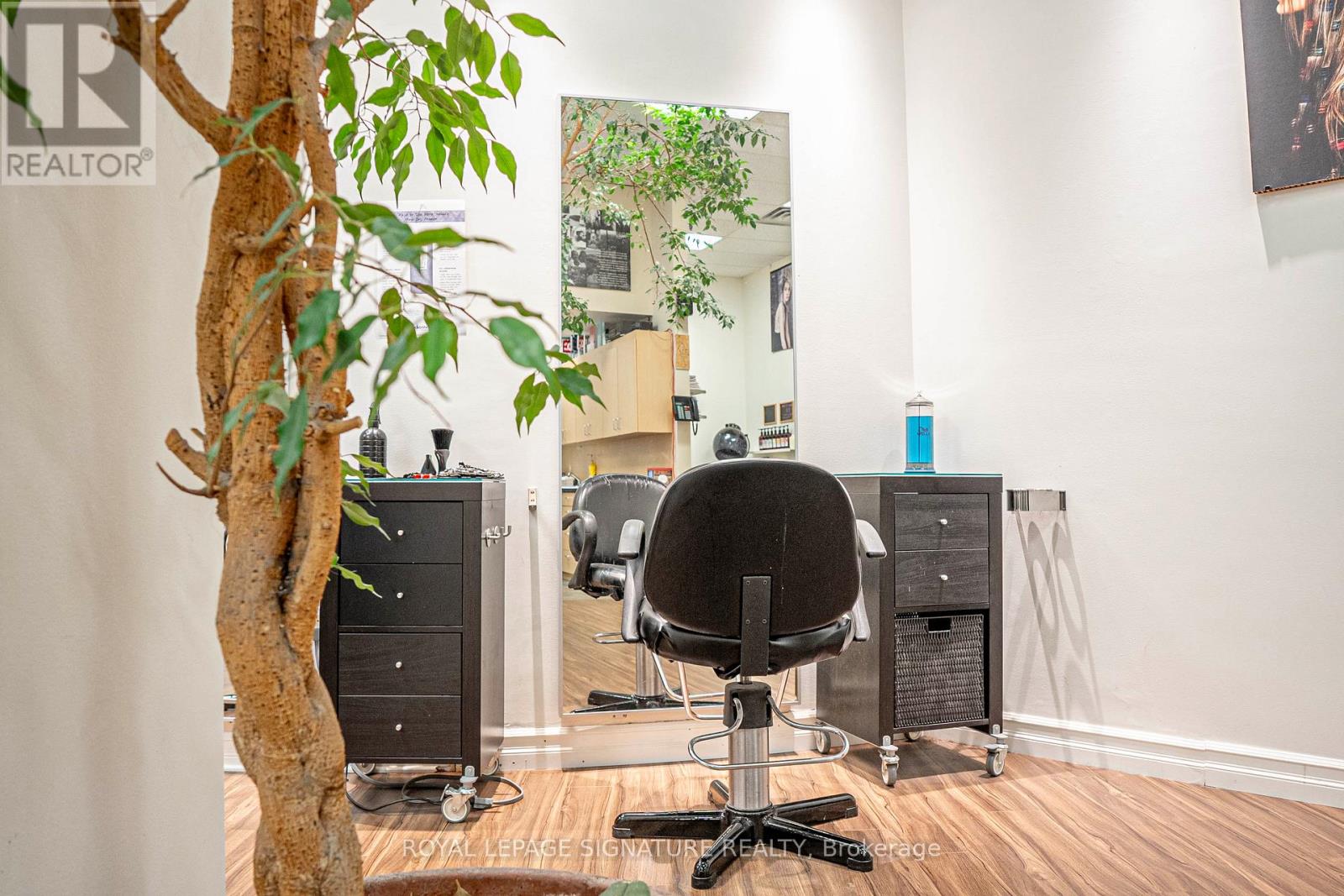 Unit 8 - 30 Eglinton Avenue W, Mississauga, Ontario  L5R 3E7 - Photo 24 - W13076478