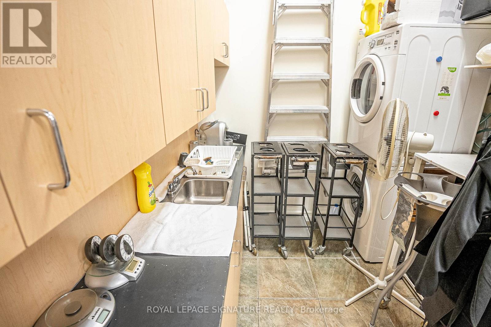 Unit 8 - 30 Eglinton Avenue W, Mississauga, Ontario  L5R 3E7 - Photo 31 - W13076478