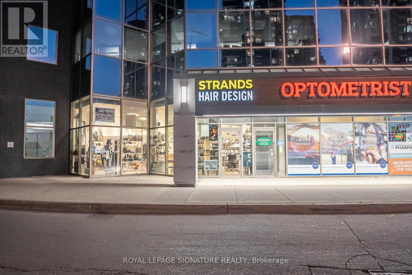 Unit 8 - 30 Eglinton Avenue W, Mississauga, Ontario  L5R 3E7 - Photo 8 - W13076478