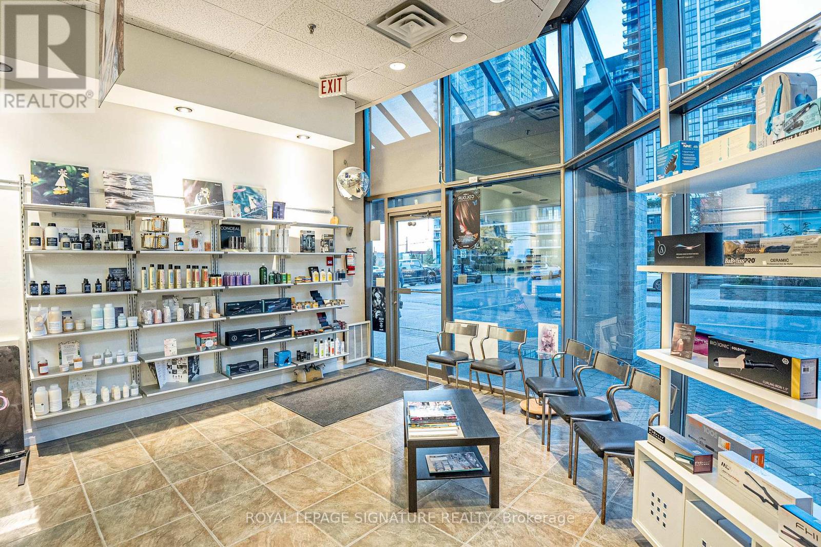 Unit 8 - 30 Eglinton Avenue W, Mississauga, Ontario  L5R 3E7 - Photo 9 - W13076478