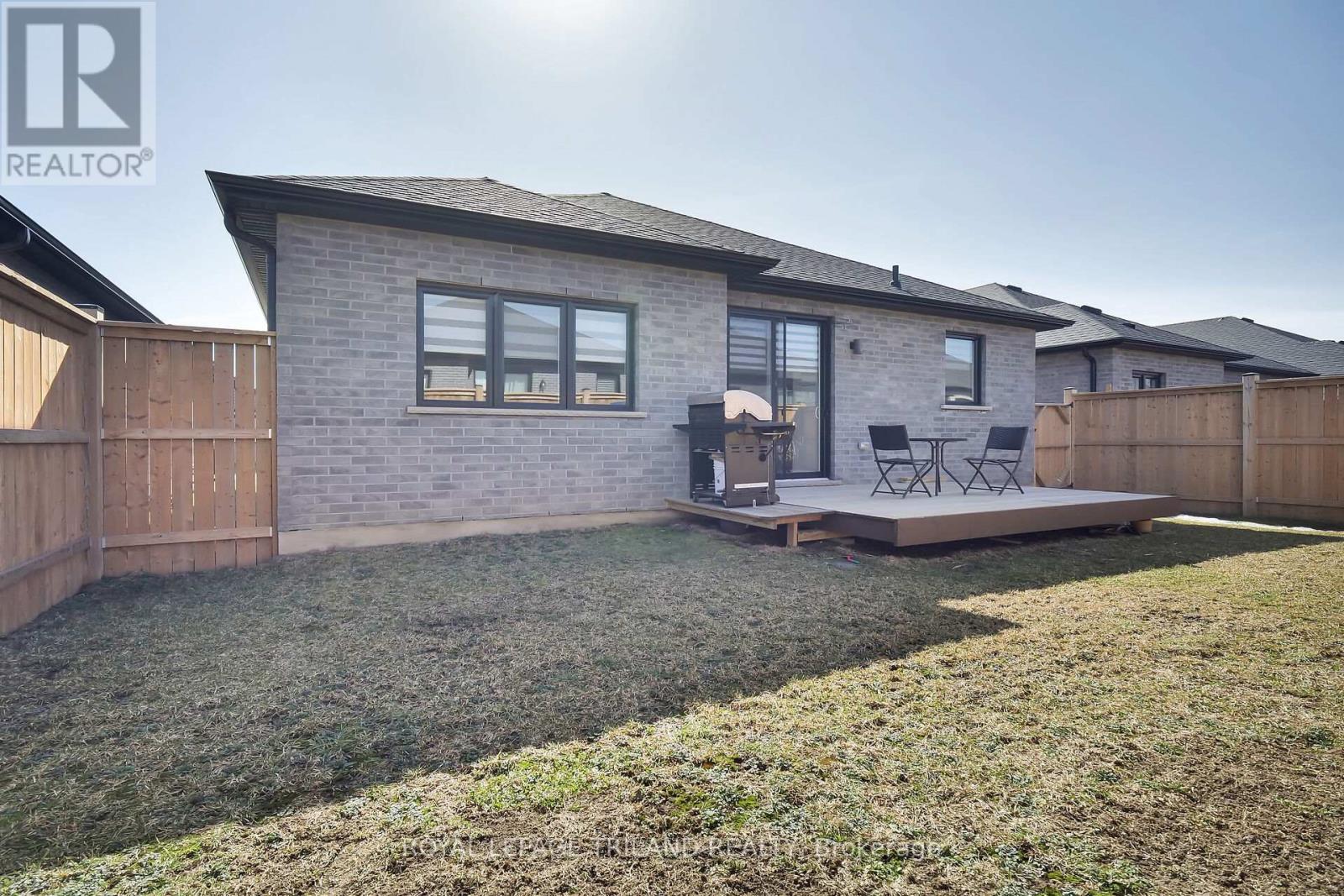 6 - 383 Daventry Way, Middlesex Centre, Ontario  N0L 1R0 - Photo 43 - X13076714