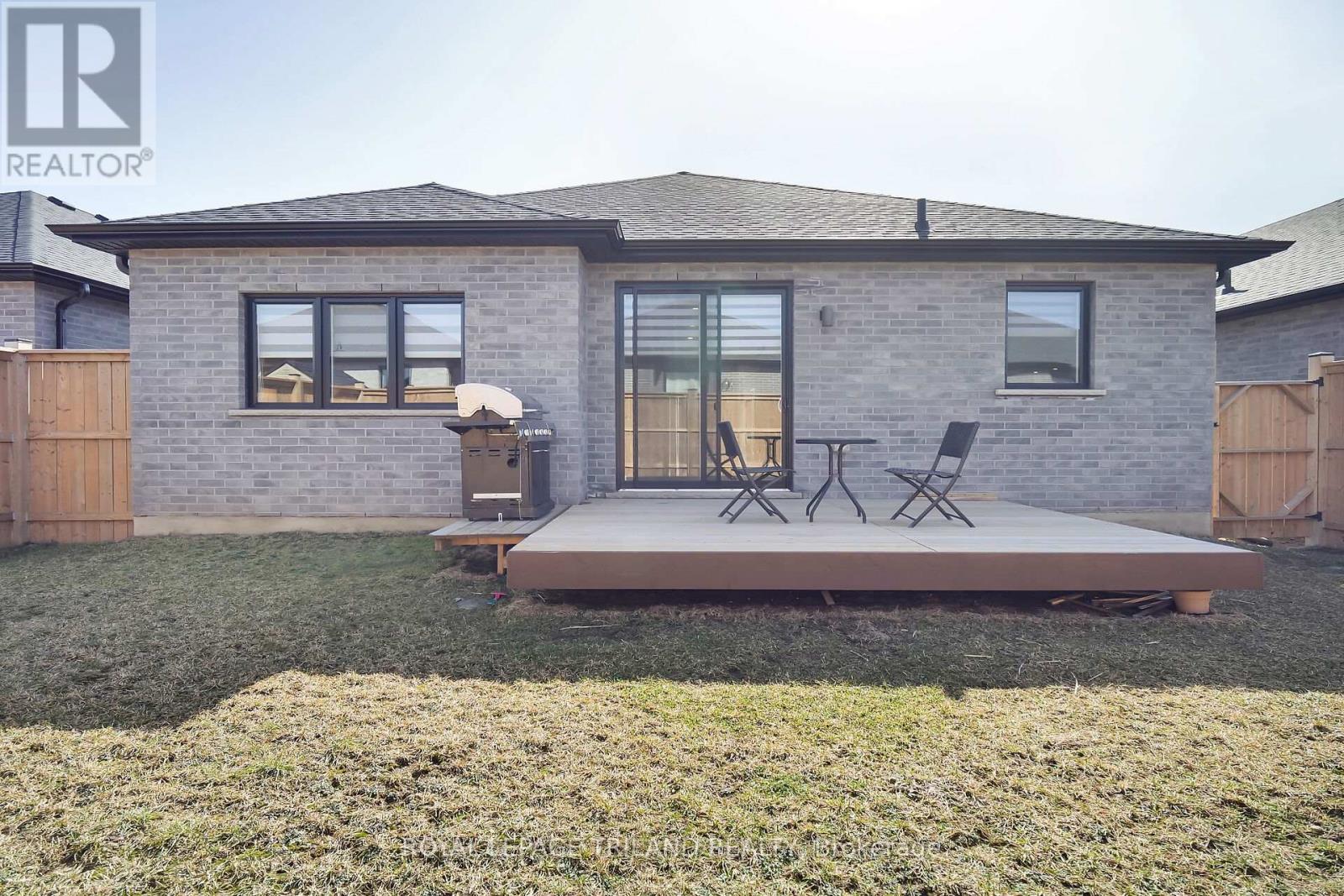 6 - 383 Daventry Way, Middlesex Centre, Ontario  N0L 1R0 - Photo 44 - X13076714
