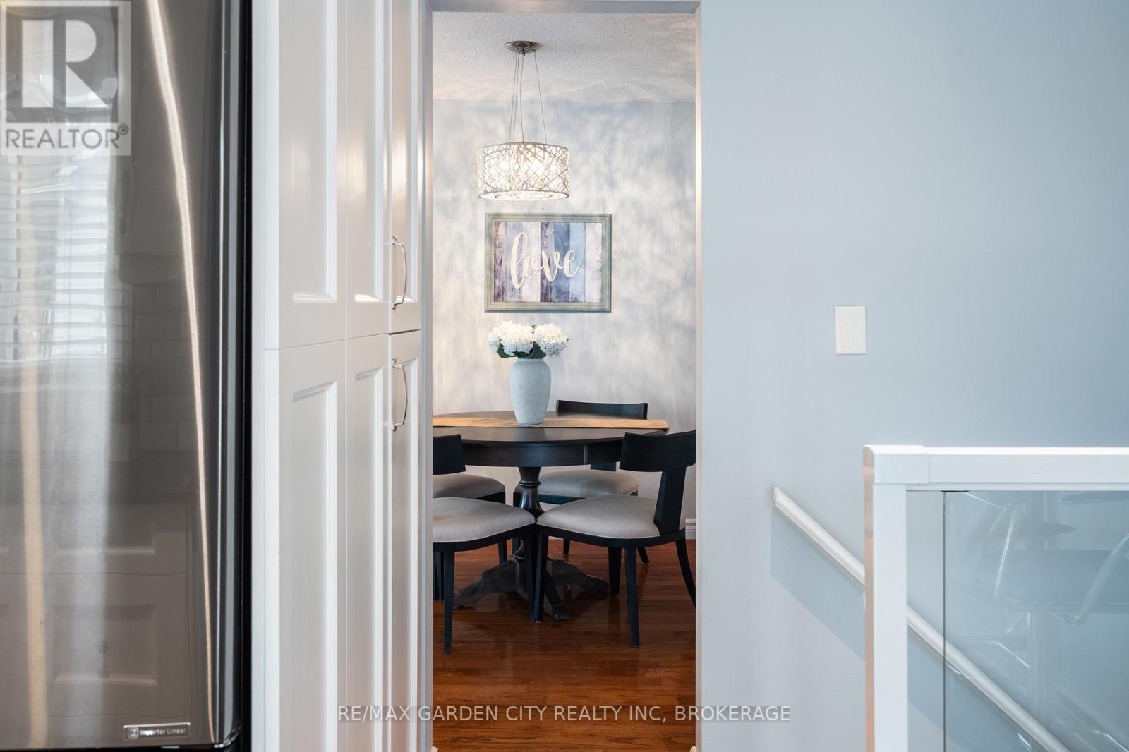 28 Fox Trail Drive, St. Catharines, Ontario  L2S 3T7 - Photo 12 - X13076674