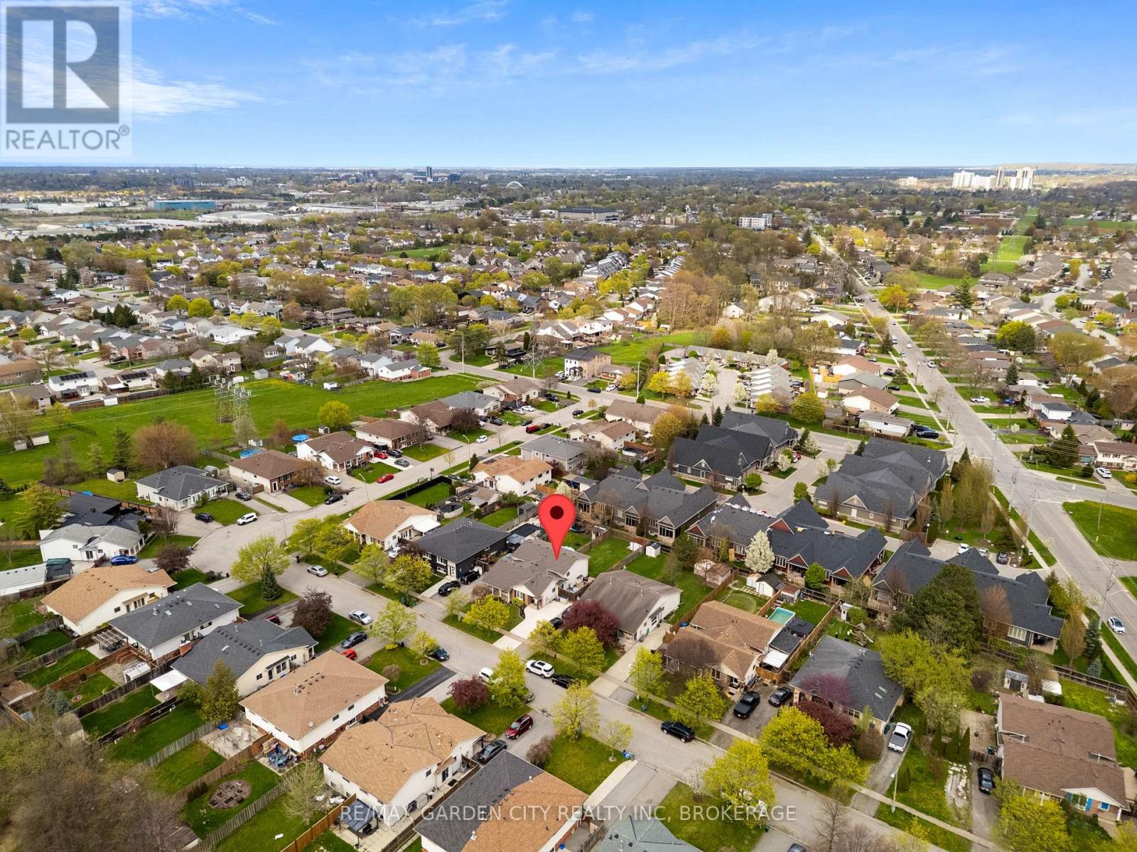 28 Fox Trail Drive, St. Catharines, Ontario  L2S 3T7 - Photo 45 - X13076674