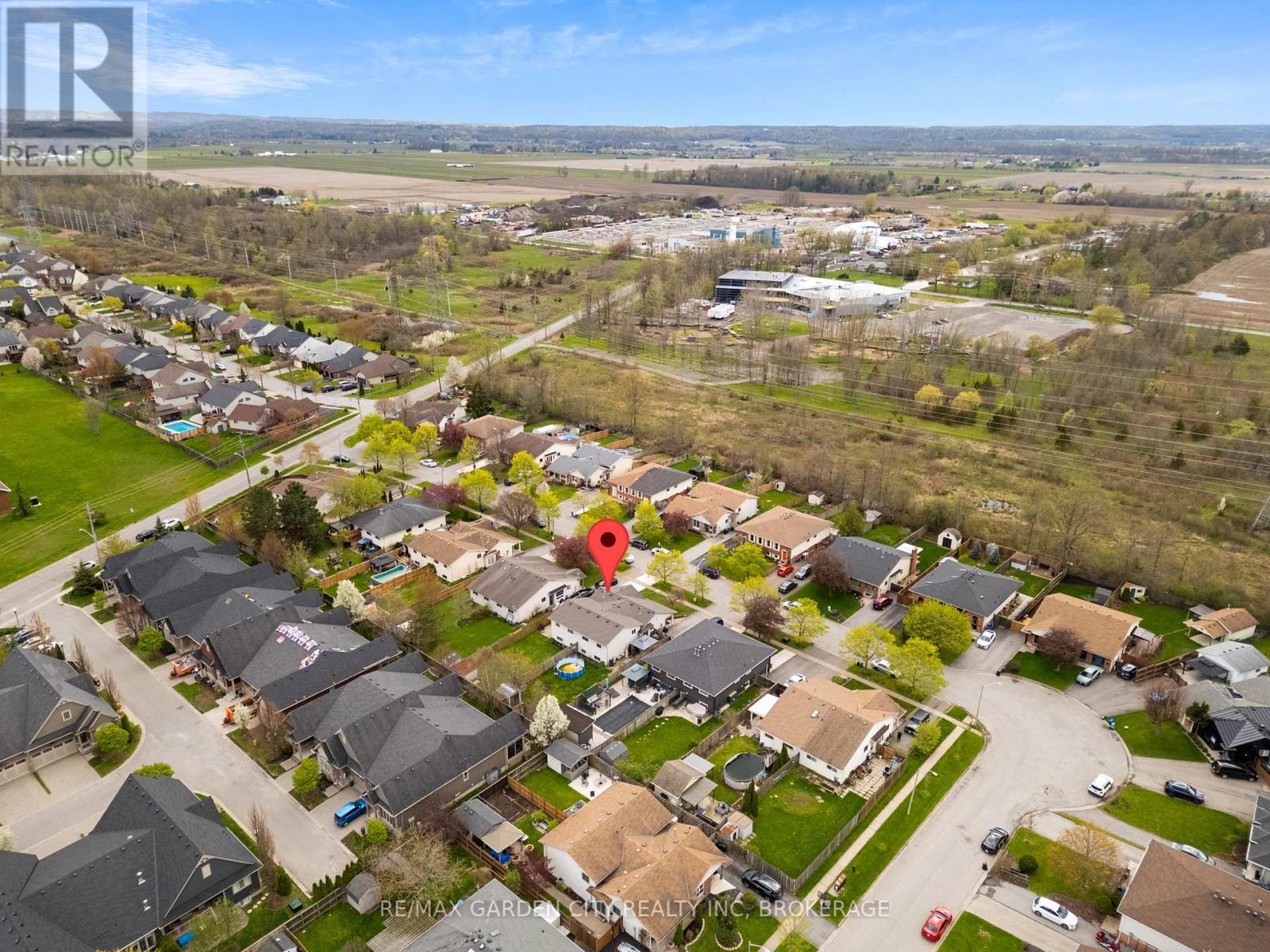 28 Fox Trail Drive, St. Catharines, Ontario  L2S 3T7 - Photo 46 - X13076674