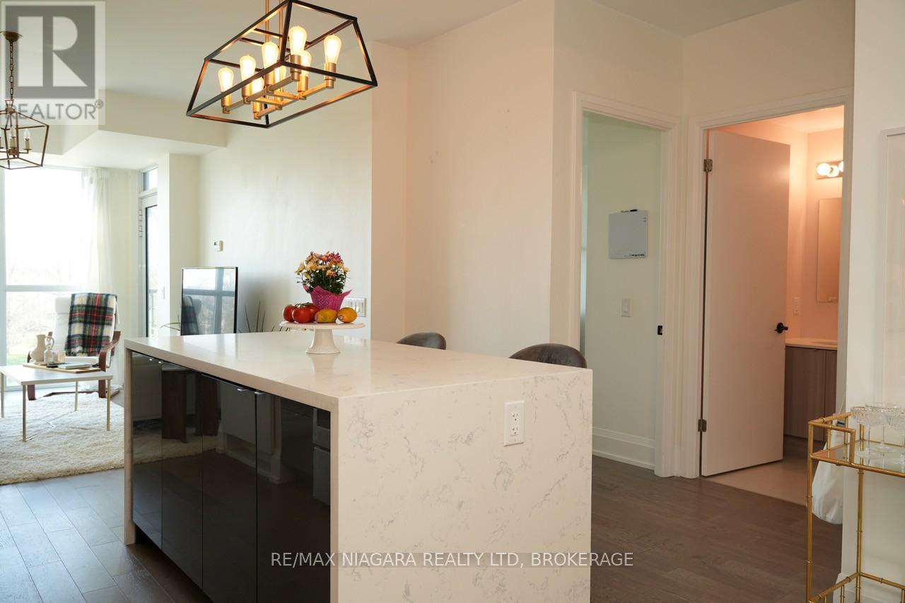 523 - 7711 Green Avenue, Niagara Falls, Ontario  L2H 1R1 - Photo 4 - X13076686