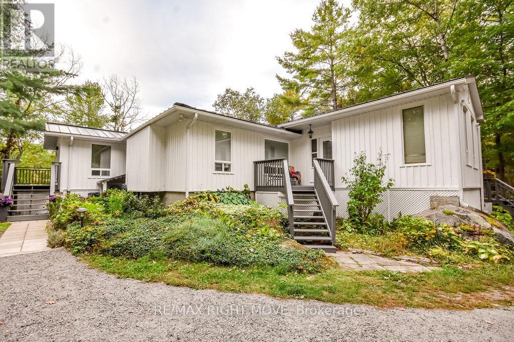 6 Pinetree Road, Gravenhurst, Ontario  P1P 1R2 - Photo 2 - X13076504