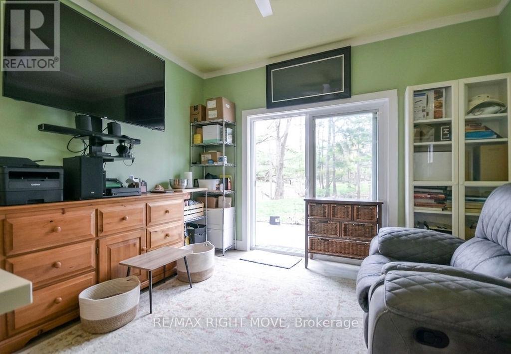 6 Pinetree Road, Gravenhurst, Ontario  P1P 1R2 - Photo 42 - X13076504